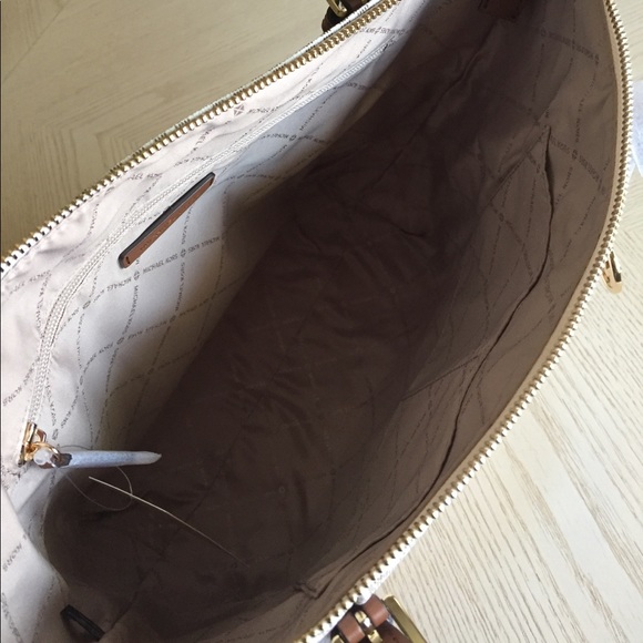 ๐3X HP Michael Kors Vanilla, Luggage Tote Bag - Picture 7 of 11